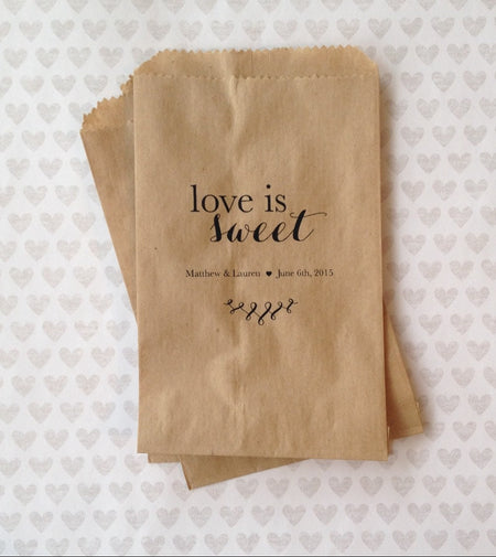 Love is Sweet bags - Kraft Paper Bags - Candy Bags for Candy Bar Wedding Favour