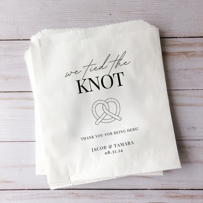 25 pack, We Tied the Knot Pretzel Bags: Wedding Favor, Set of 25